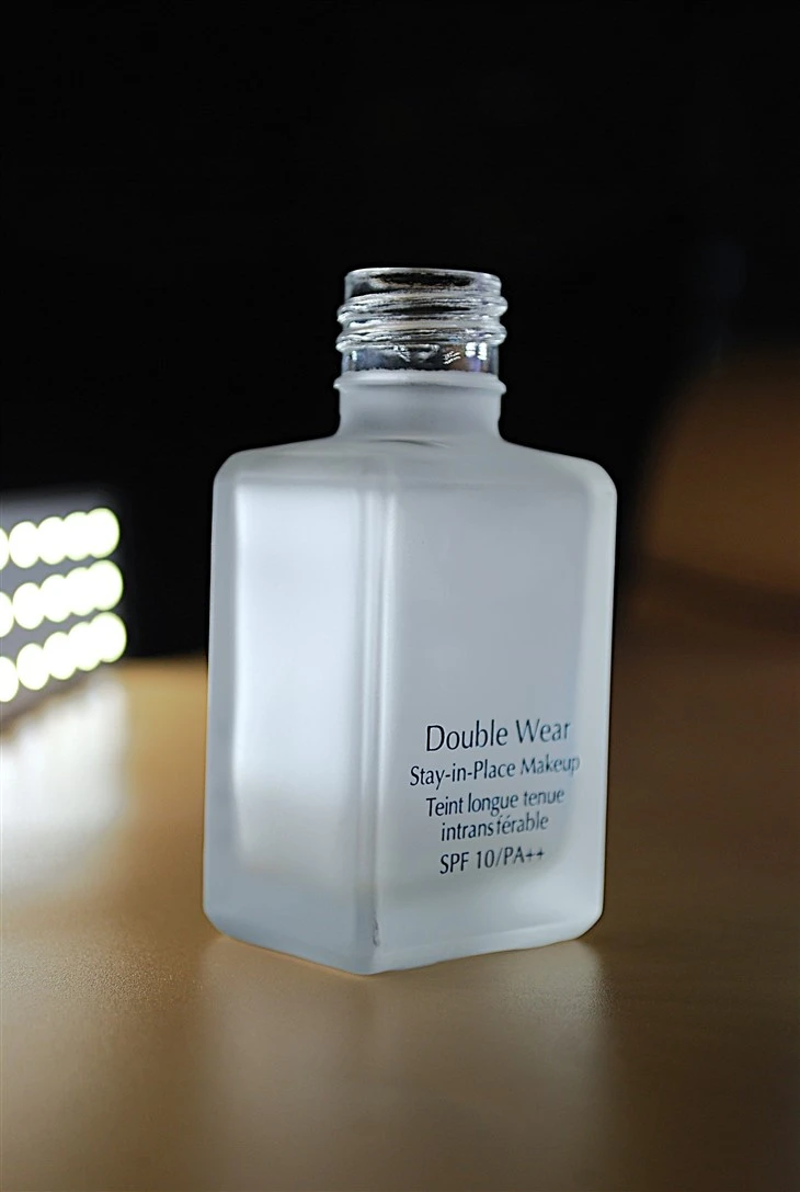 Satin Effect For Cosmetic Glass Bottle