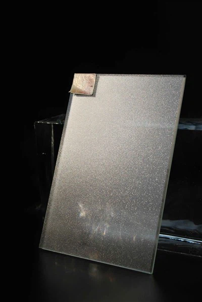 Oil-Sand Effect On Float Glass
